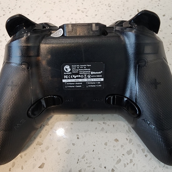 Gamesir T4 Pro wireless controller Nintendo Switch /PC/ IPhone/ Andriod - Picture 2 of 3